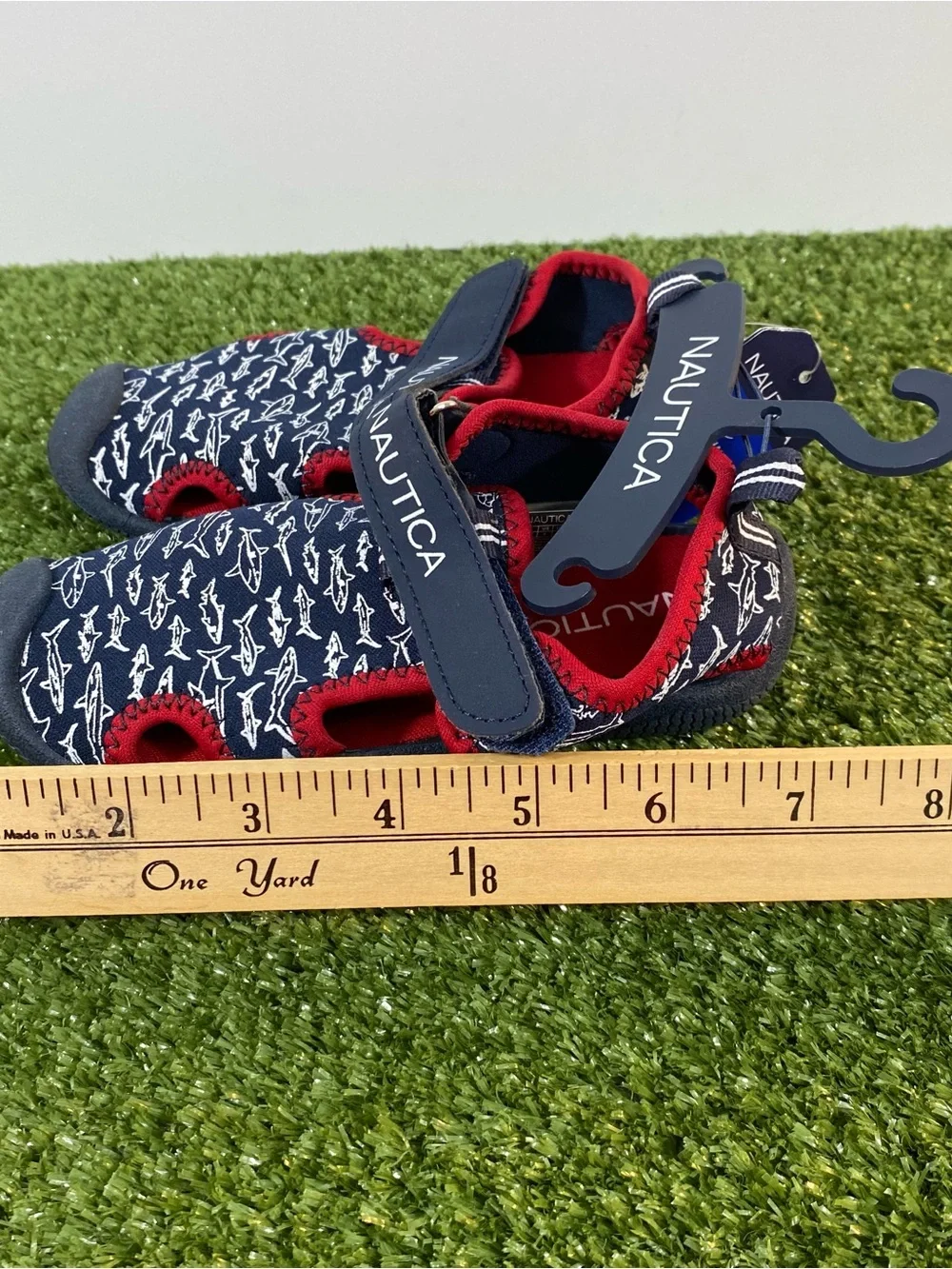 Nautica Water Shoes Little Kids Boys Girls Size 9 Blue Red Sharks Closed Toe New